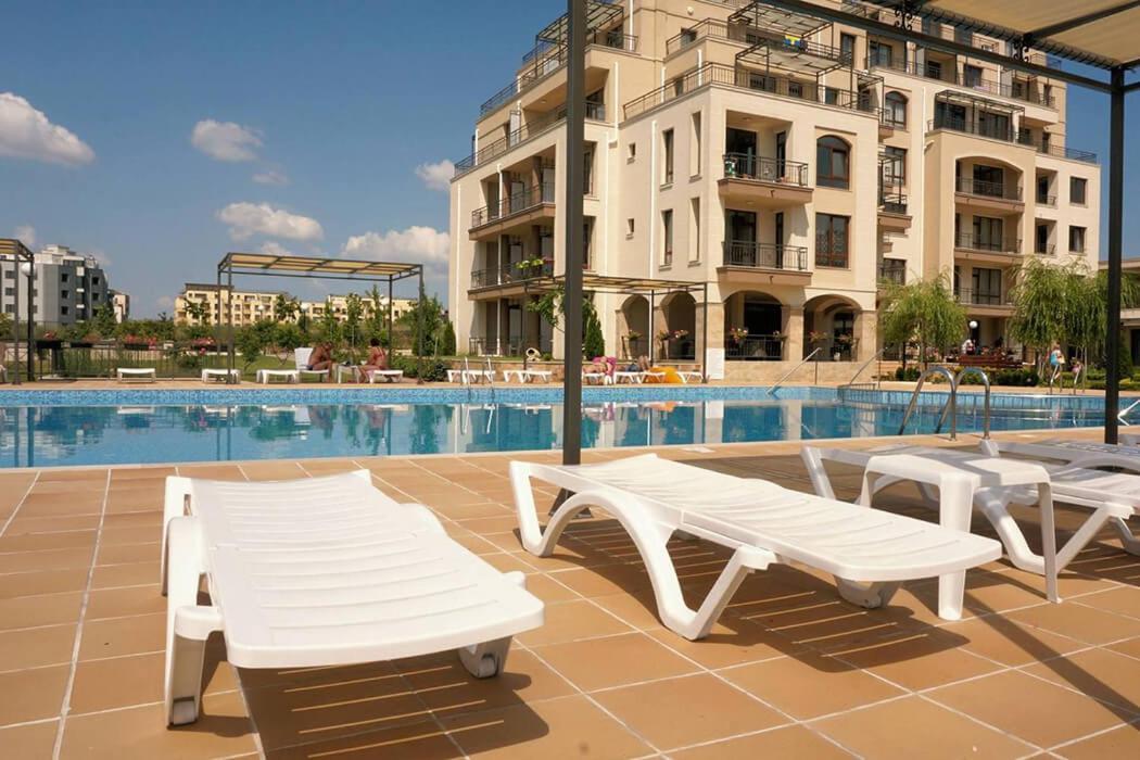 Patrick'S Apartments - Sorrento Sole Mare, Sveti Vlas Εξωτερικό φωτογραφία