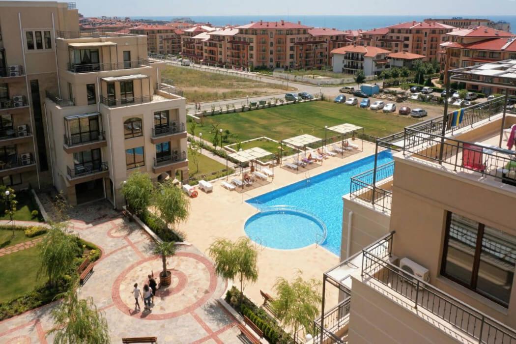 Patrick'S Apartments - Sorrento Sole Mare, Sveti Vlas Εξωτερικό φωτογραφία
