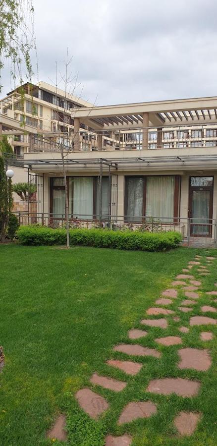 Patrick'S Apartments - Sorrento Sole Mare, Sveti Vlas Εξωτερικό φωτογραφία